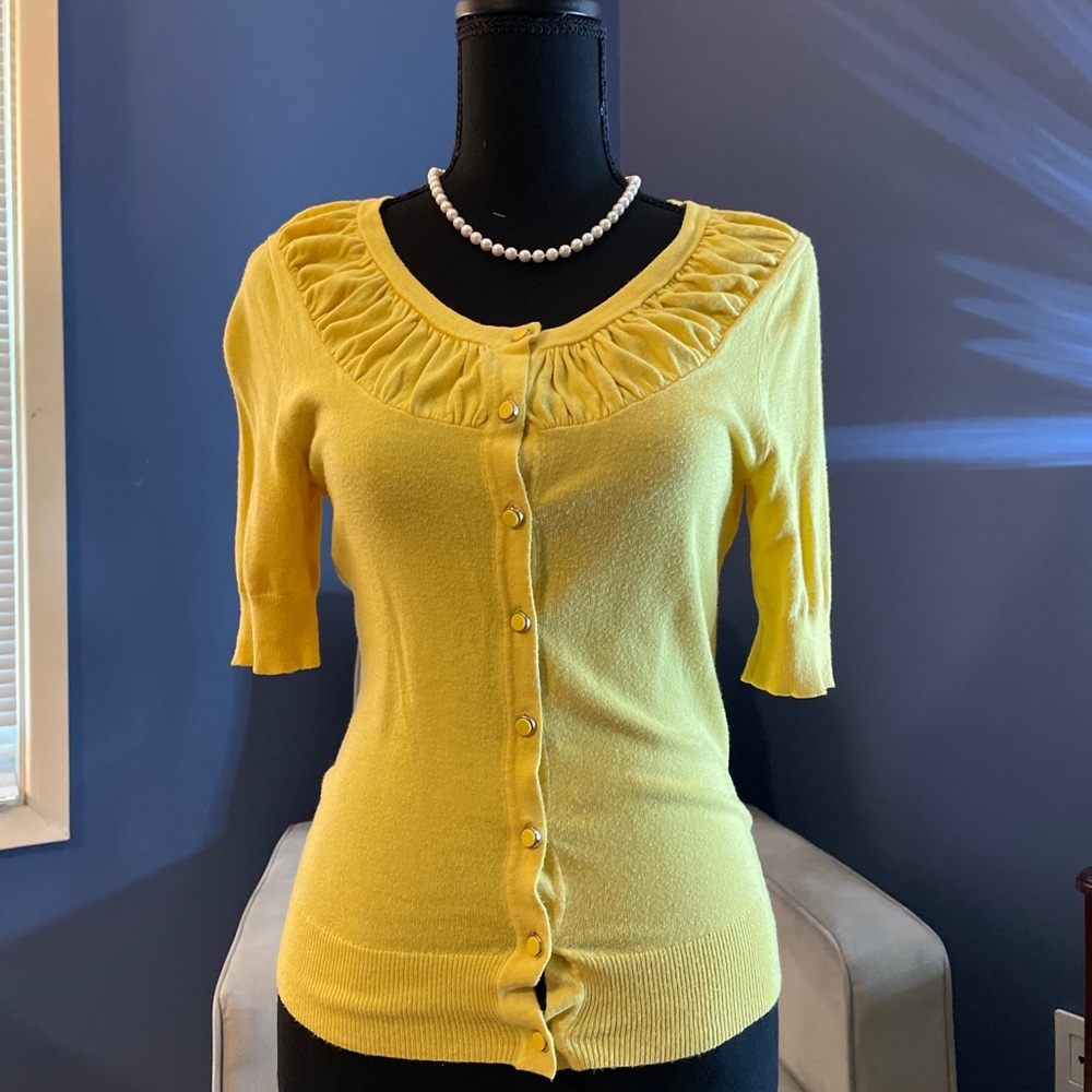 Short sleeve cardigan